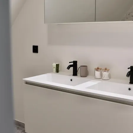 Penthouse Γάνδη